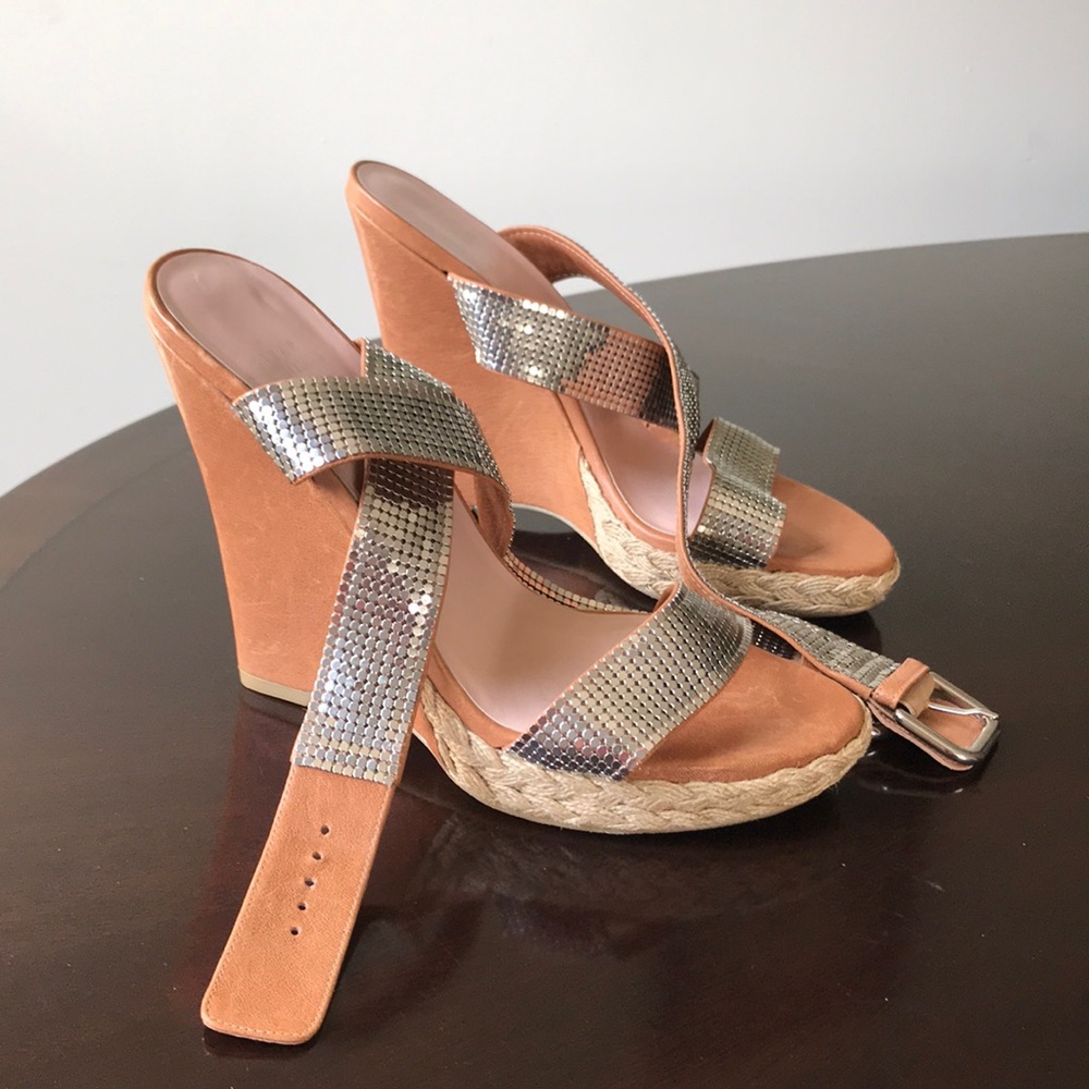 Stuart Weitzman Metal platted Alex crochet Wedges